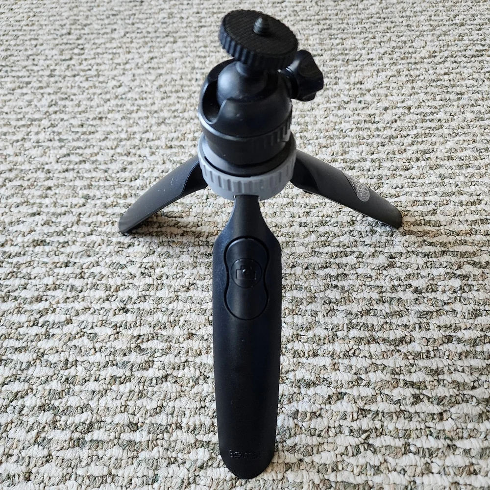 Black Tripod Stand